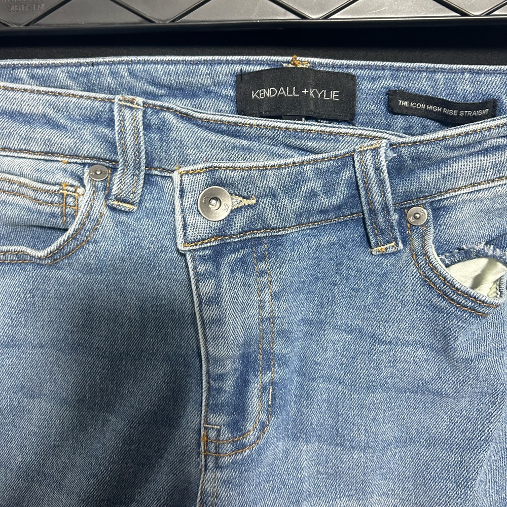 Kendall & Kylie straight leg high waisted light wash jeans - Picture 2 of 5